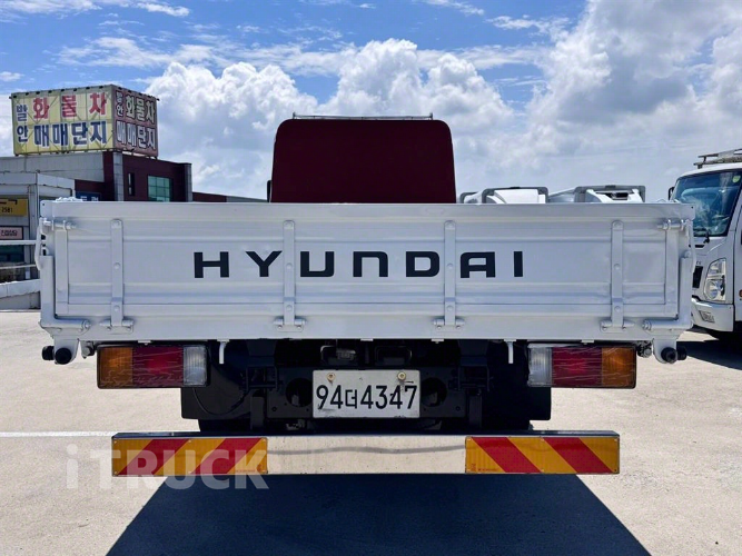 현대 메가트럭 250 단바리 카고 4.5톤 수동