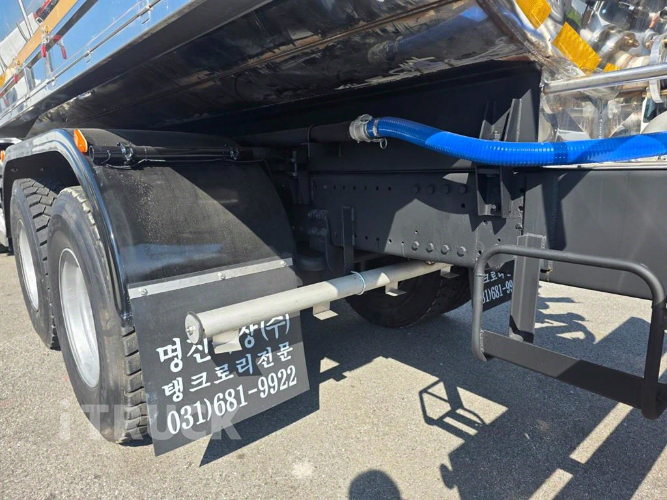 현대 살수차 엑시언트 스텐탱크 15,200L 수동