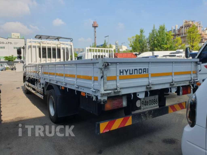 현대 메가트럭 280 단바리 카고 5톤 오토