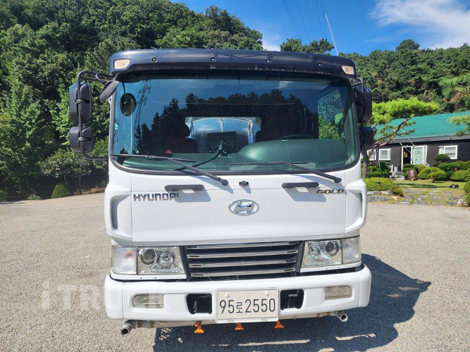 현대 살수차 메가트럭 스텐탱크 8,200L 수동