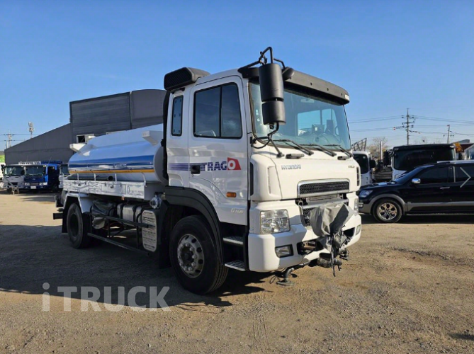 현대 살수차 뉴파워트럭 스텐탱크 8,000L 수동