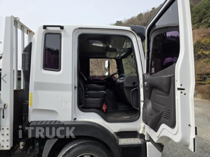 현대 메가트럭 280 단바리 카고 5톤 수동