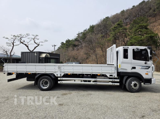 현대 메가트럭 280 단바리 카고 5톤 수동