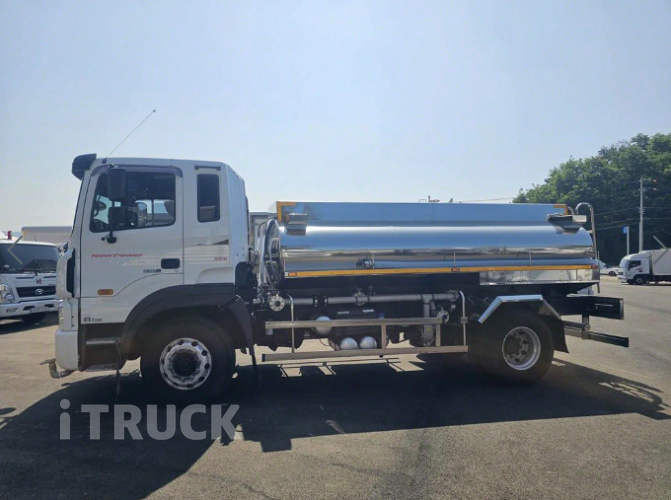 현대 살수차 뉴파워트럭 스텐탱크 8,000L 수동