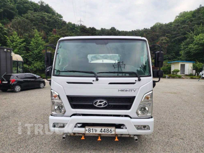 현대 살수차 올뉴마이티 스텐탱크 4,000L 수동