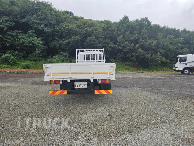 현대 메가트럭 280 단바리 카고 5톤 수동