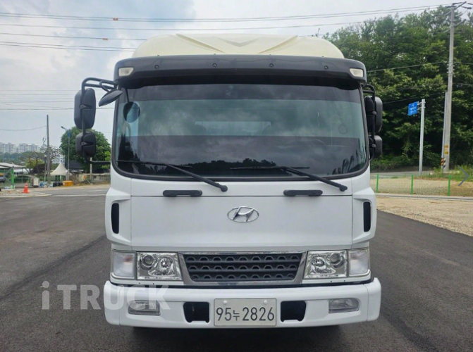 현대 메가트럭 280 단바리 카고 5톤 수동