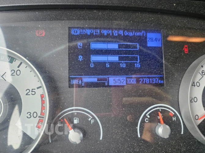 현대 메가트럭 280 단바리 카고 5톤 수동