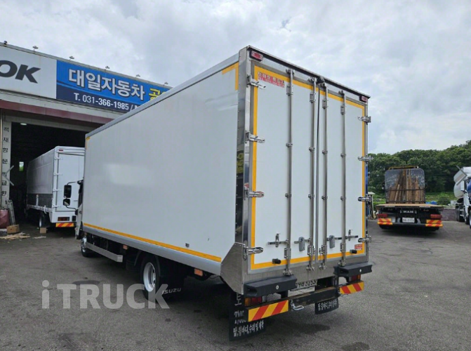 이스즈 엘프 3.5톤 냉동탑