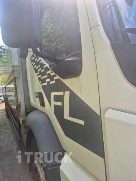 볼보 FL 280 후축 윙바디 9.5톤 오토