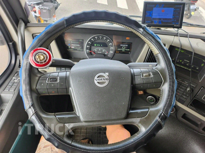 볼보 FM 450 후축 카고 25톤 오토