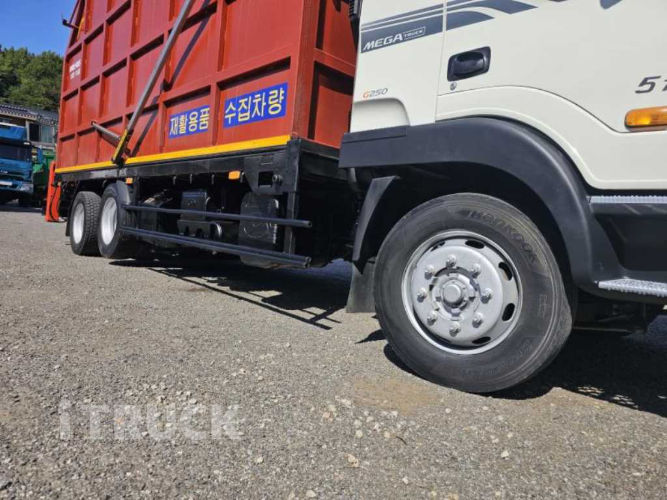 현대 메가트럭 집게차 250 5톤 수동 없음(순정)
