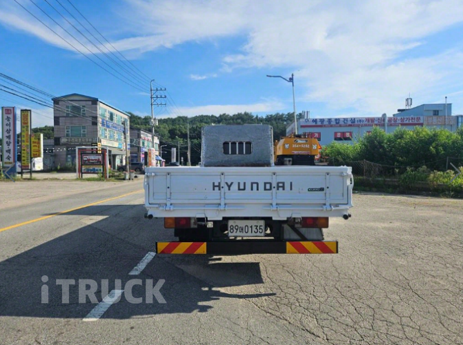 현대 메가트럭 280 단바리 카고 5톤 오토