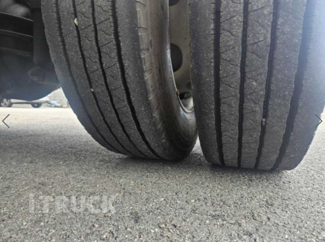 현대 메가트럭 암롤 280 5톤 수동 단바리