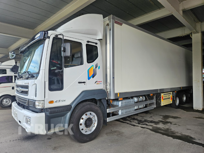 타타대우 노부스 냉동탑 8.5톤 수동 2