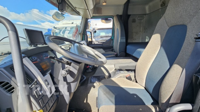 볼보 FE 350 후축 냉동탑 9.5톤 오토 11