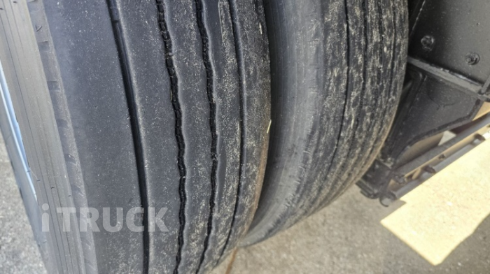 볼보 FE 350 후축 냉동탑 9.5톤 오토 8