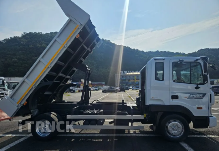 현대 메가트럭 250 중기(건설)덤프 4.5톤 수동