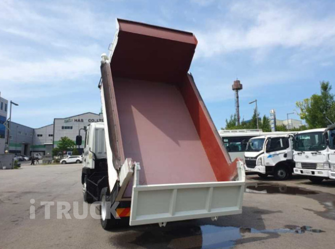 현대 메가트럭 화물덤프 5톤