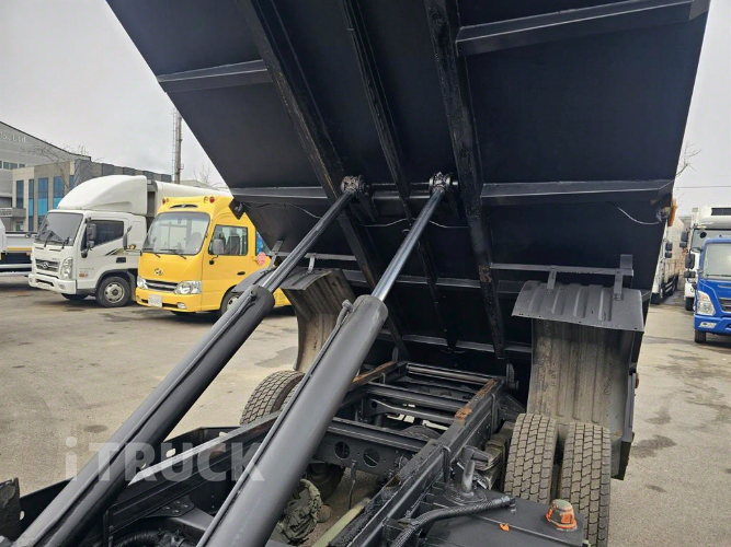 현대 올뉴마이티 진개덤프 170 3.5톤 수동 단바리 12