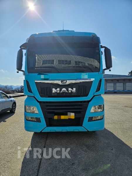 만 TGS 500 후축 카고 25톤 오토