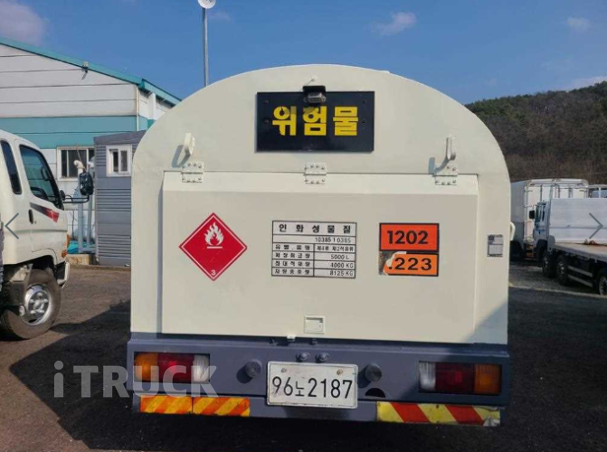 현대 탱크로리 올뉴마이티 5,000L 수동