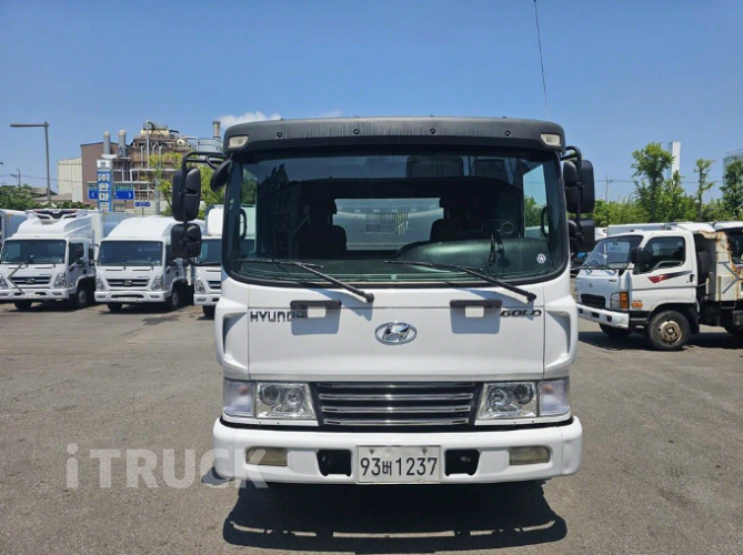현대 메가트럭 화물덤프 5톤
