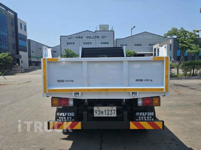 현대 메가트럭 화물덤프 5톤