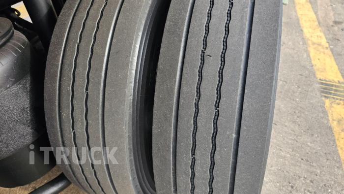 현대 파비스 325 후축 윙바디 8.5톤 오토 리타더 10