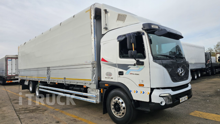 현대 파비스 325 후축 윙바디 8.5톤 오토 리타더 0