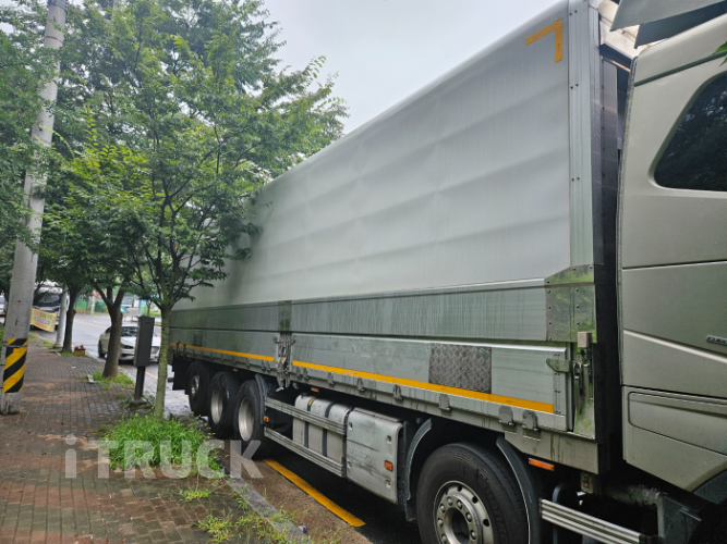 볼보 FH 540 후축 상승윙바디 26톤 오토