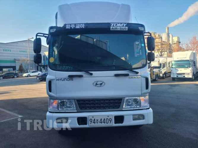 현대 메가트럭 280 후축 윙바디 5톤 수동