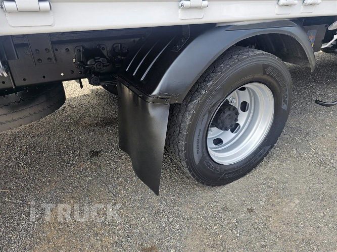 현대 메가트럭 270 단바리 윙바디 5톤 수동