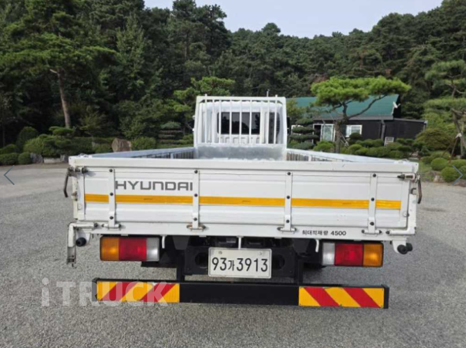 현대 메가트럭 280 단바리 카고 5톤 수동