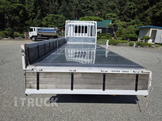 현대 메가트럭 280 단바리 카고 5톤 수동