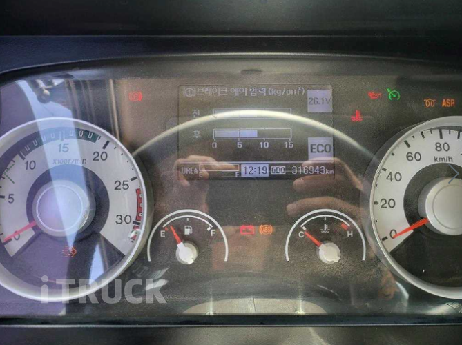 현대 탱크로리 메가트럭 5,000L 수동