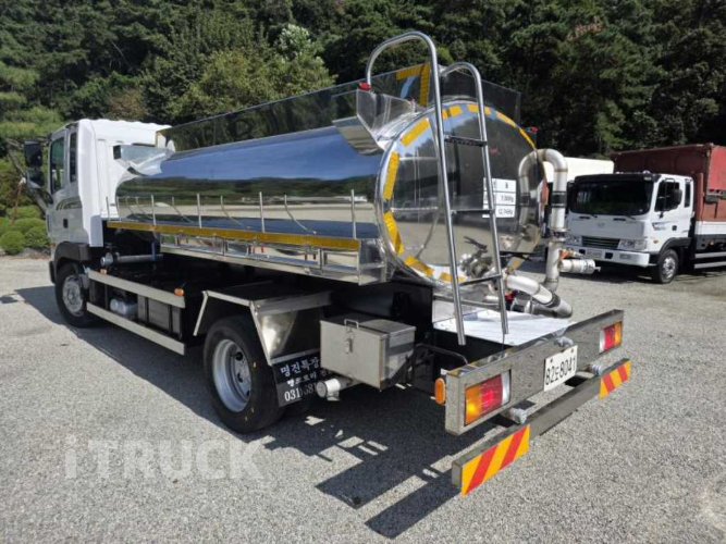 현대 살수차 메가트럭 스텐탱크 7,000L 수동