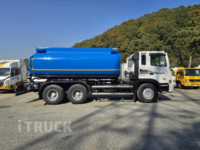 현대 살수차 뉴파워트럭 15,000L 수동