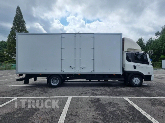 타타대우 더쎈 206 단바리 표준탑 5톤 수동 7