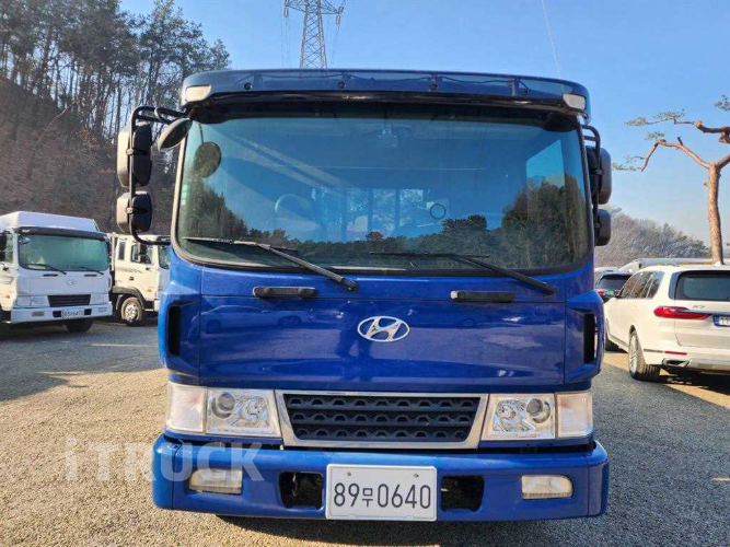 현대 메가트럭 280 단바리 카고 5톤 수동