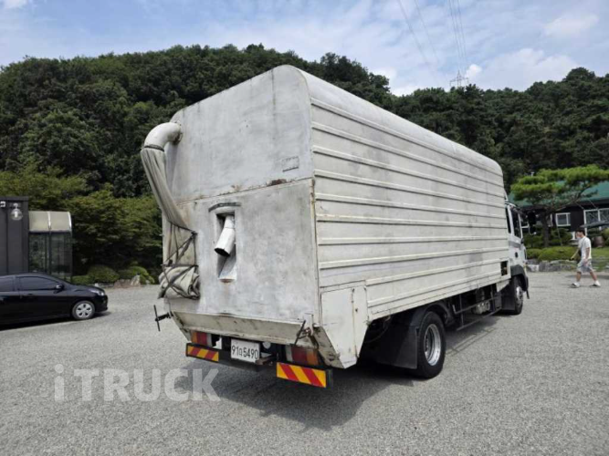 현대 왕겨(톱밥)차 5톤 270 단바리 수동