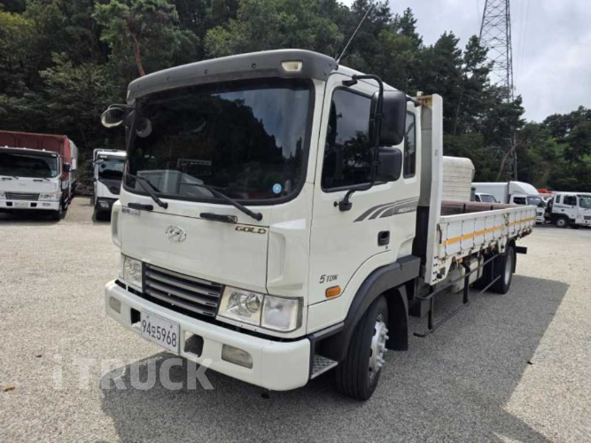 현대 메가트럭 260 단바리 카고 5톤 수동