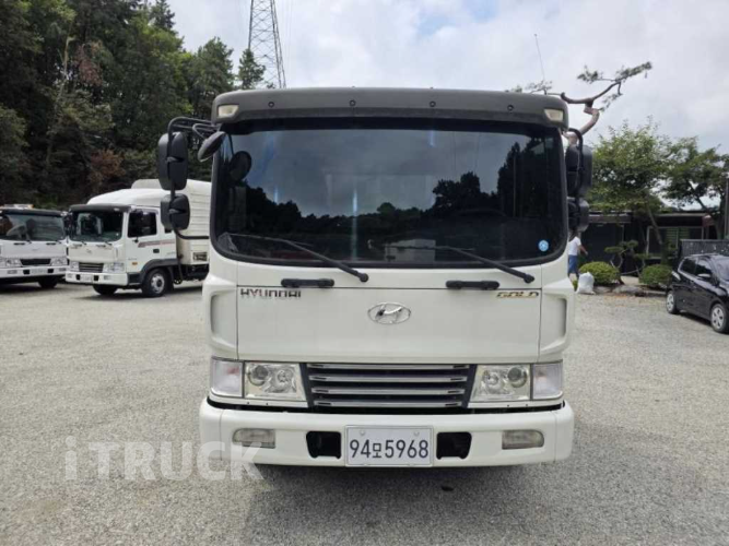 현대 메가트럭 260 단바리 카고 5톤 수동