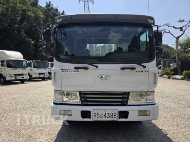 현대 메가트럭 250 단바리 카고 5톤 수동