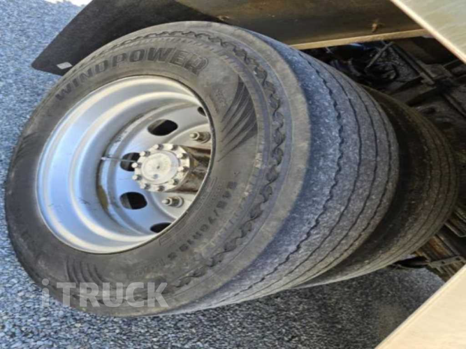 현대 살수차 메가트럭 스텐탱크 7,500L 수동