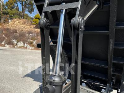 현대 메가트럭 화물덤프 5톤