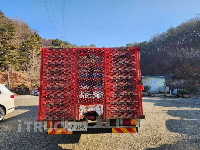 현대 메가트럭 280 단바리 카고 5톤 수동