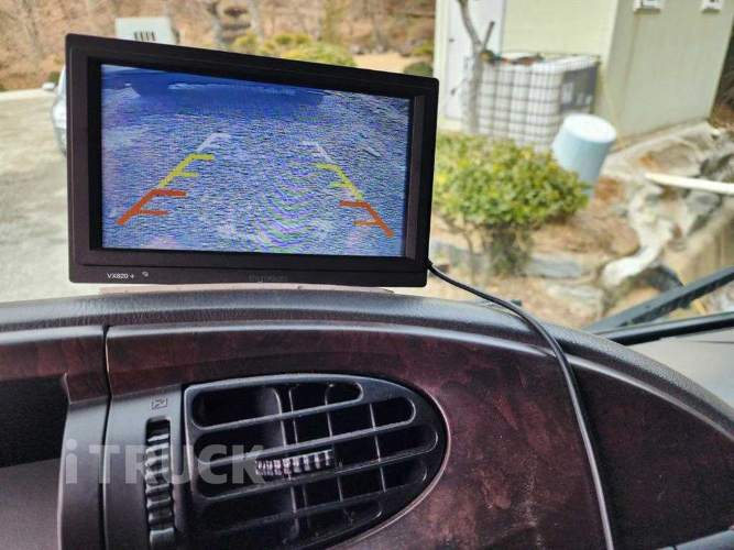 현대 메가트럭 280 단바리 카고 5톤 수동