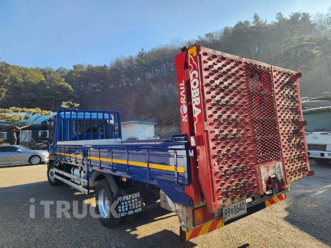 현대 메가트럭 280 단바리 카고 5톤 수동