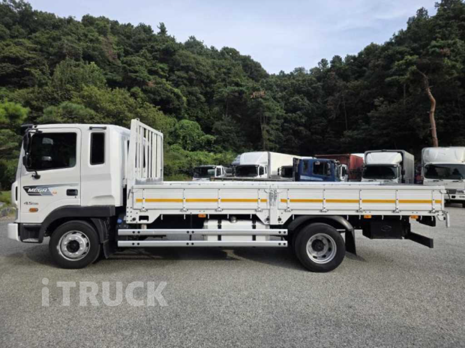 현대 메가트럭 280 단바리 카고 4.5톤 수동